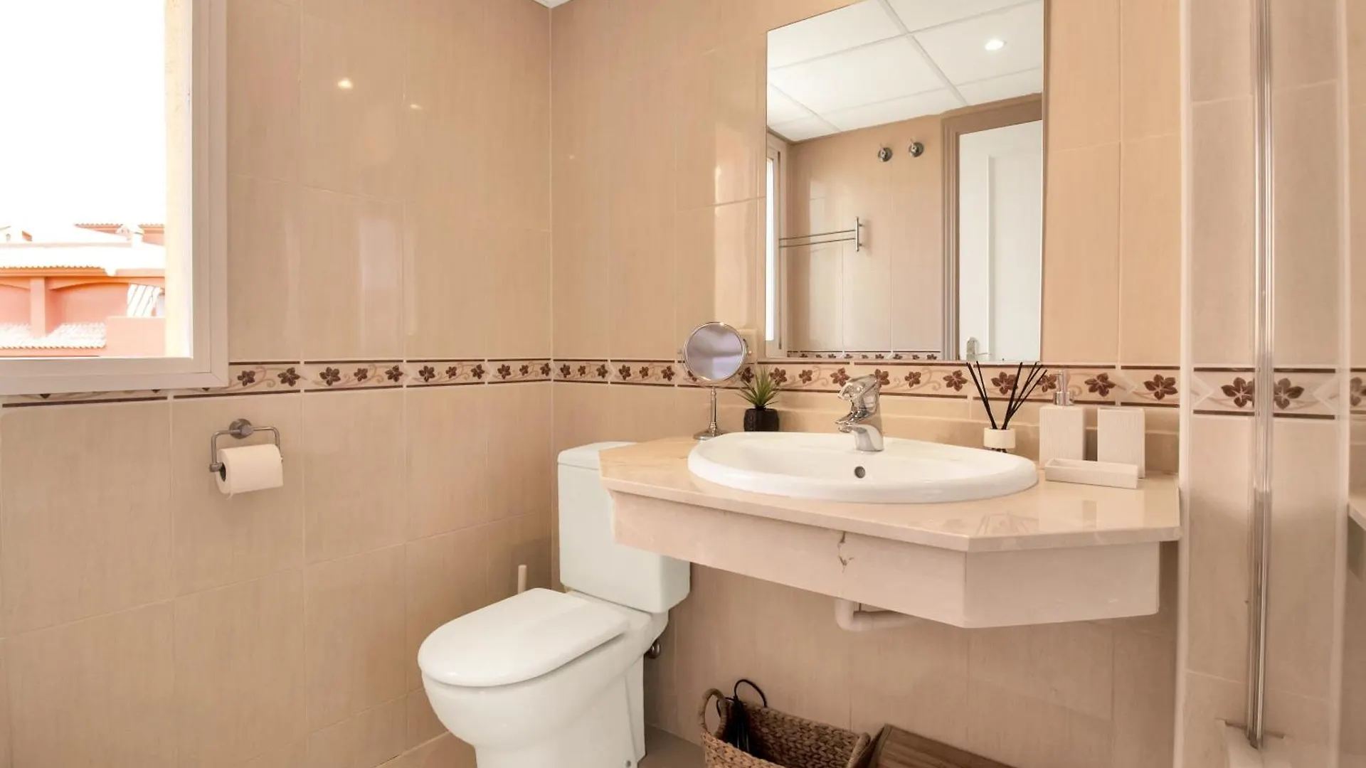 Holiday home Elegante Adosado Con Con Vistas Al Mar Y Piscina - Costa Galera Park 10 4 Villa Estepona