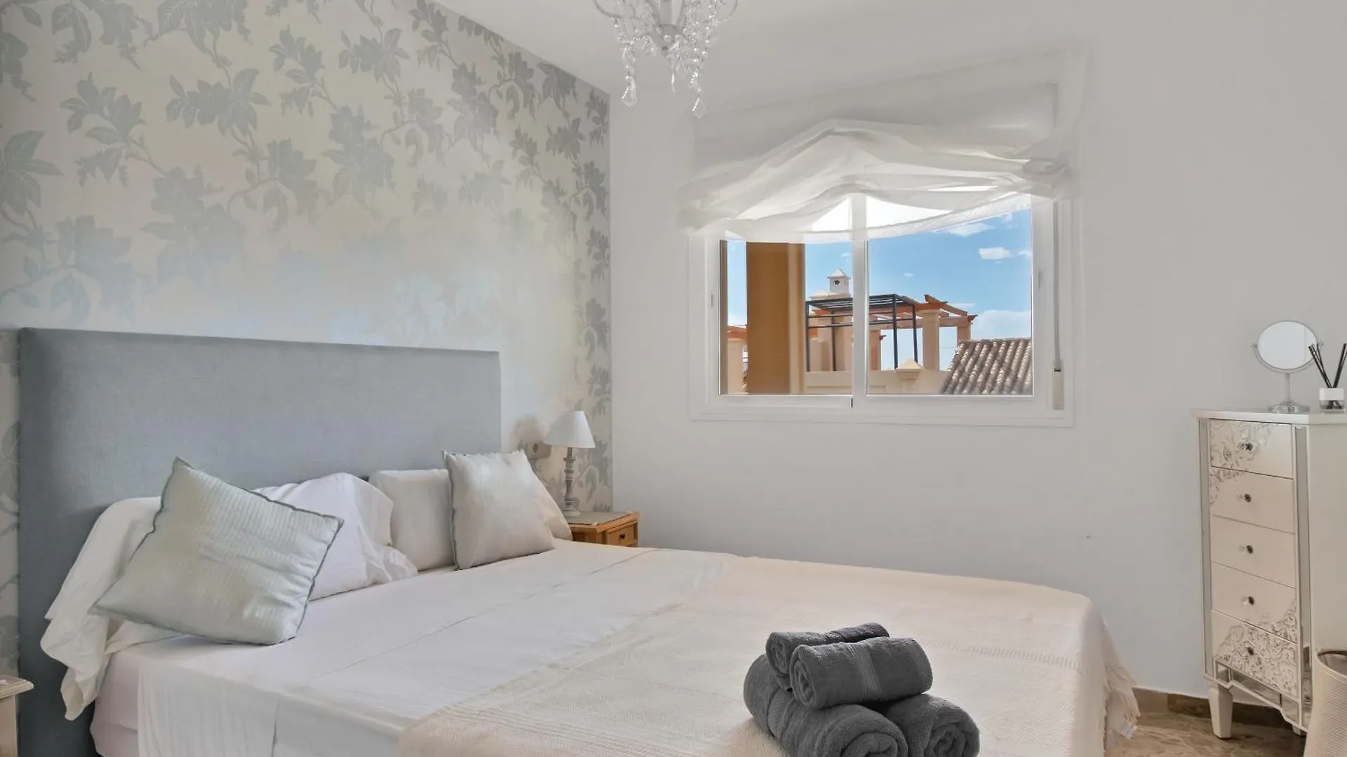 Elegante Adosado Con Con Vistas Al Mar Y Piscina - Costa Galera Park 10 4 Villa Estepona
