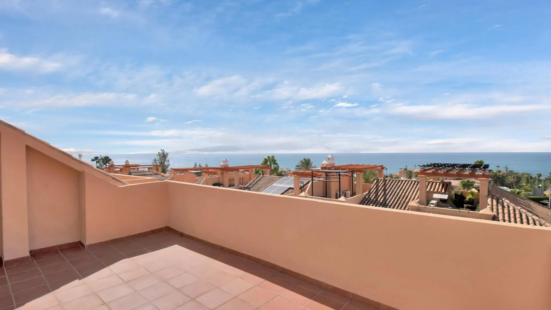 Elegante Adosado Con Con Vistas Al Mar Y Piscina - Costa Galera Park 10 4 Villa Estepona 0*,