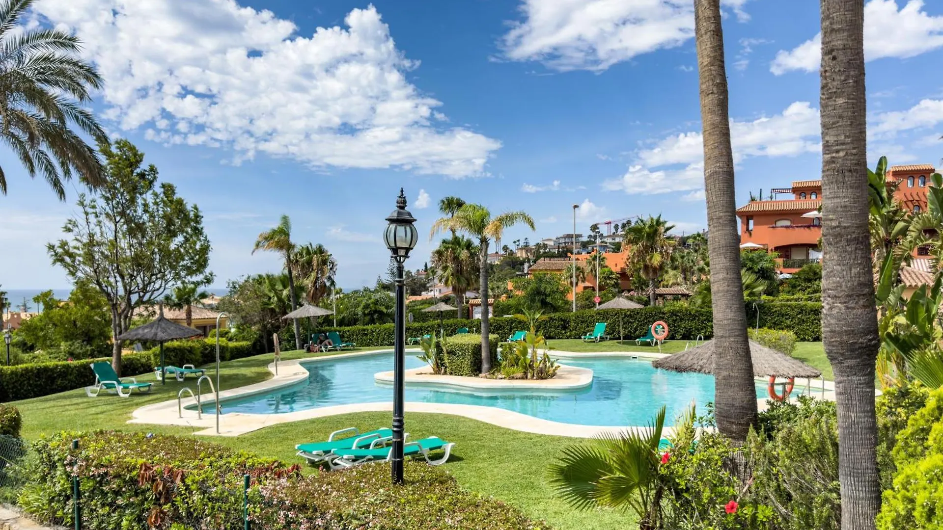Elegante Adosado Con Con Vistas Al Mar Y Piscina - Costa Galera Park 10 4 Villa Estepona