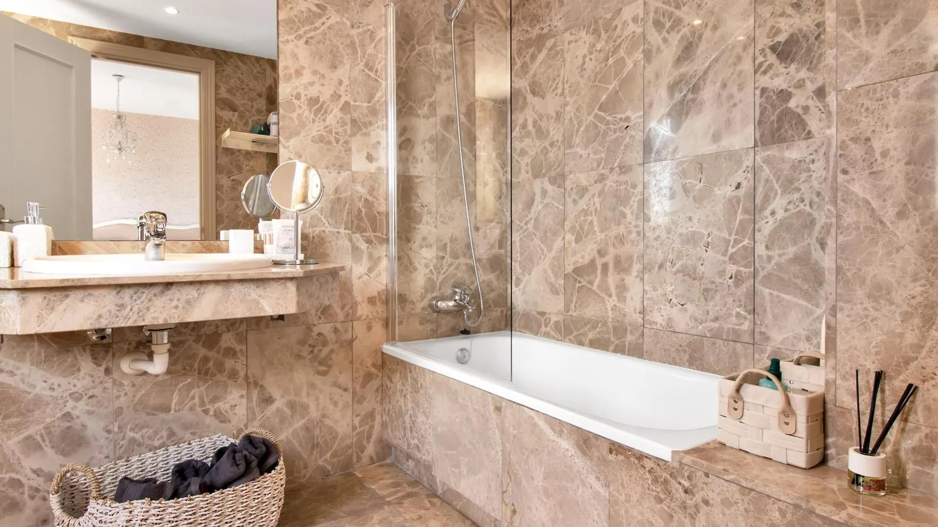 Дом отдыха Вилла Elegante Adosado Con Con Vistas Al Mar Y Piscina - Costa Galera Park 10 4 Эстепона Испания